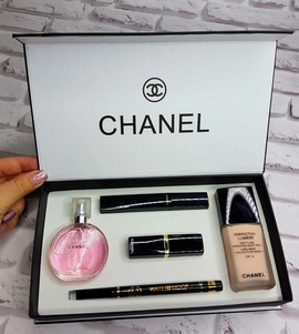 Подарочный набор Chanel 5 в 1